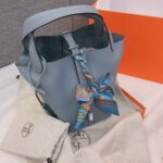 Hermès Picotin Lock bag in Bleu Glacier Clemence leather